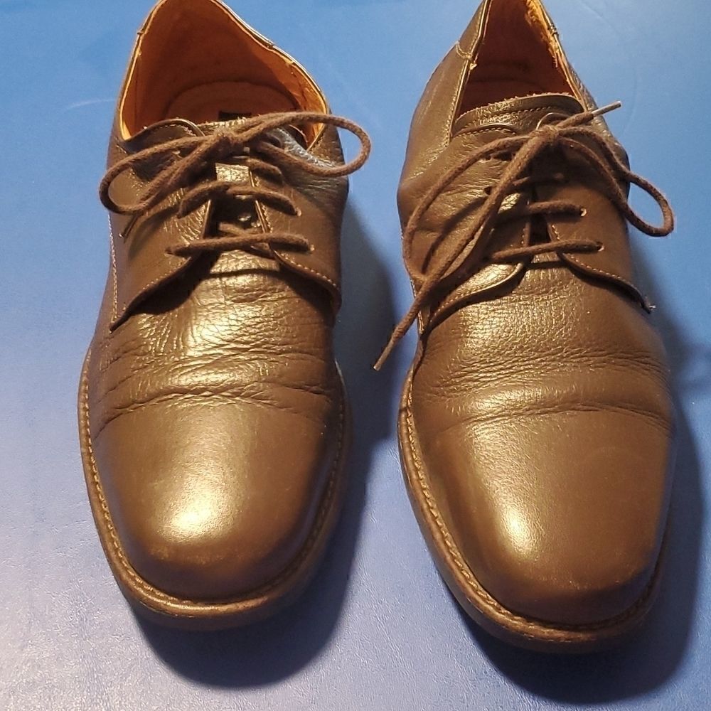 Men's dress shoes Bostonian 9W